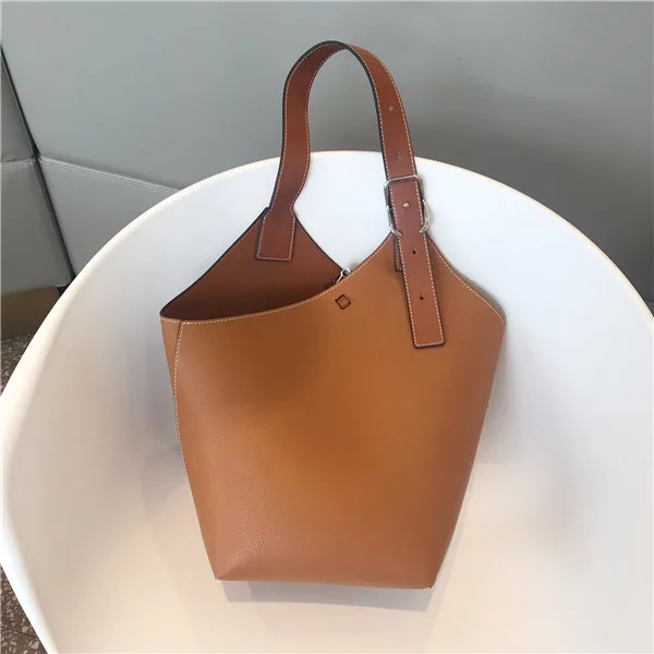 Genuine Leather Carabiner Hook Bucket Bag 4